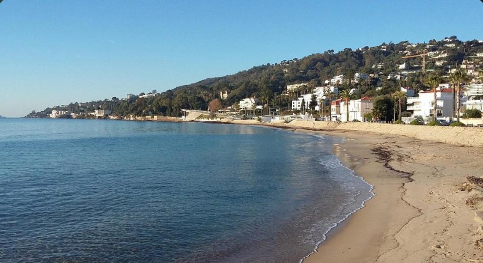 Spacieux Studio A Golfe Juan 2 Minutes Des Plages Vallauris Exteriör bild